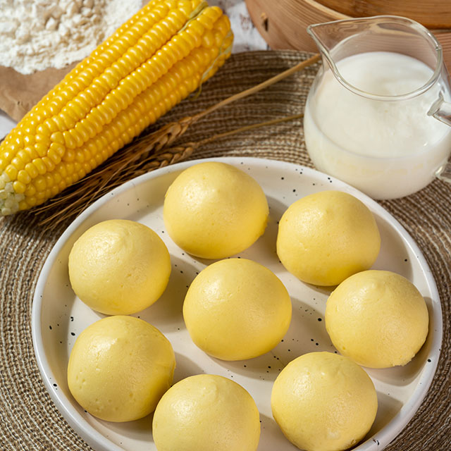 Golden Paste Corn Bun